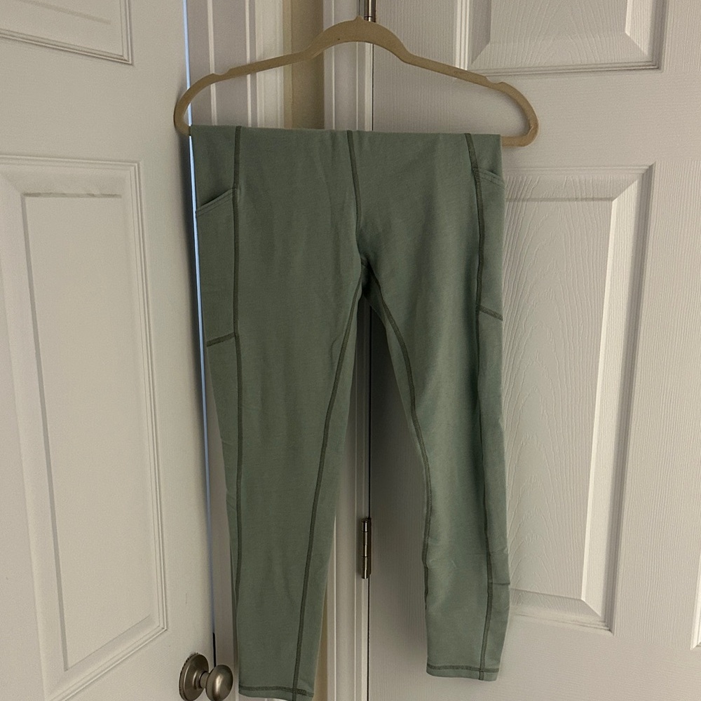 2 pairs of leggings size medium NWT